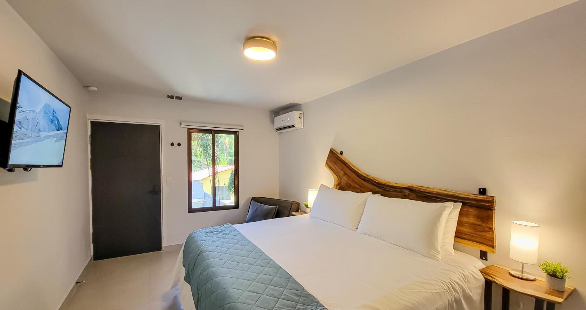 Anika Boutique Suites โกโก ภายนอก รูปภาพ