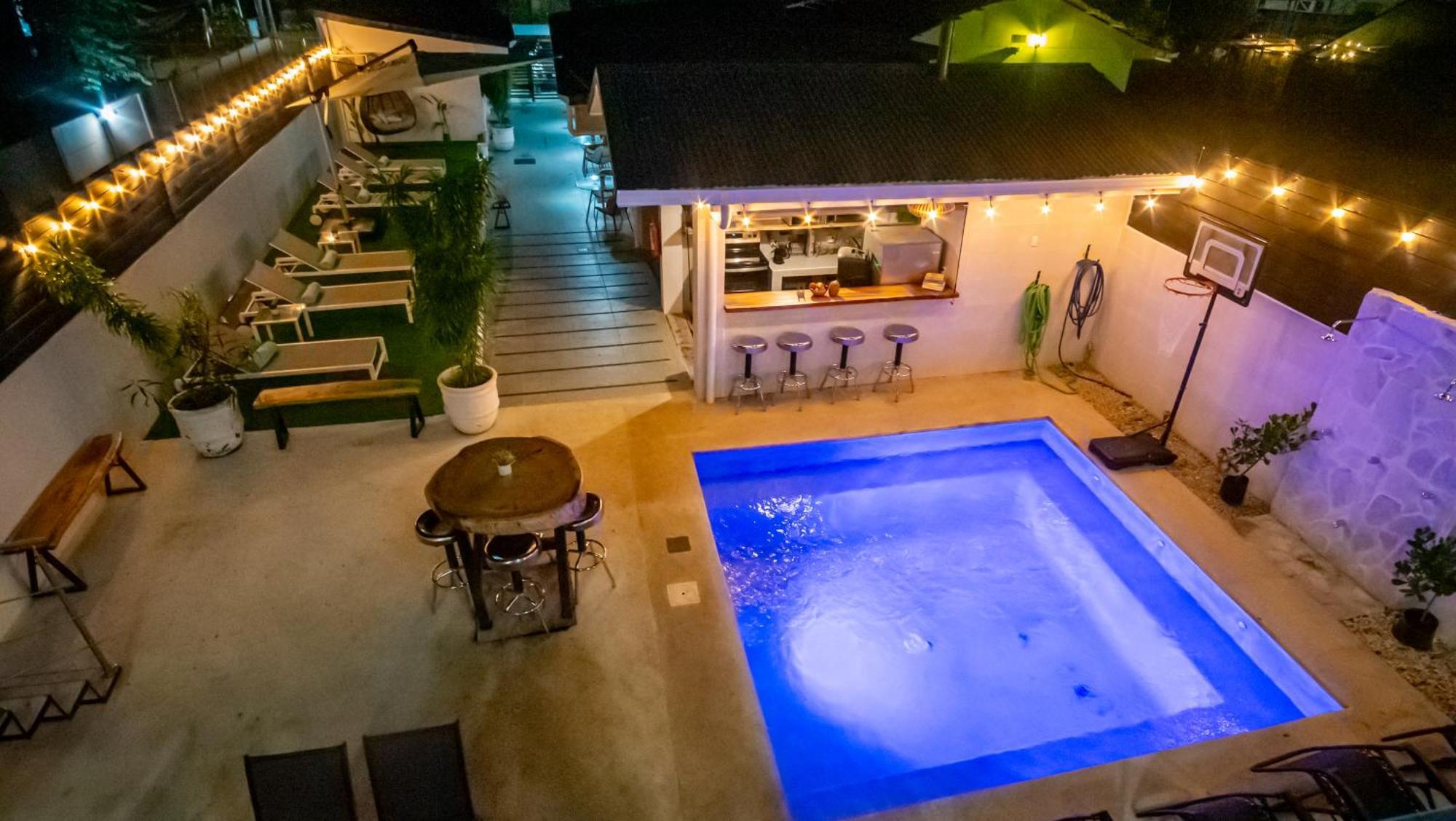 Anika Boutique Suites โกโก ภายนอก รูปภาพ
